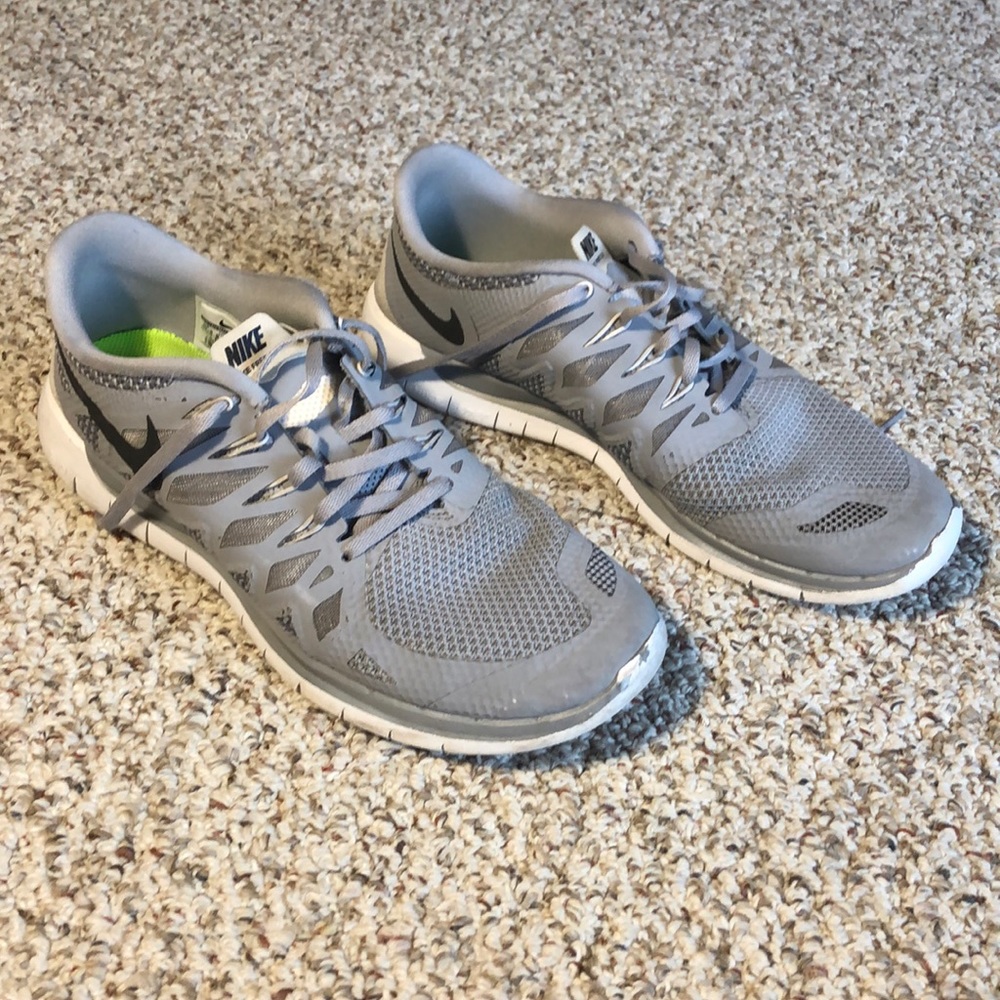 Mens Gray Nike Free 5.0